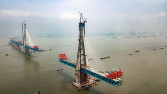 从京华到沪通，镜头下的中国铁路七十年辉煌